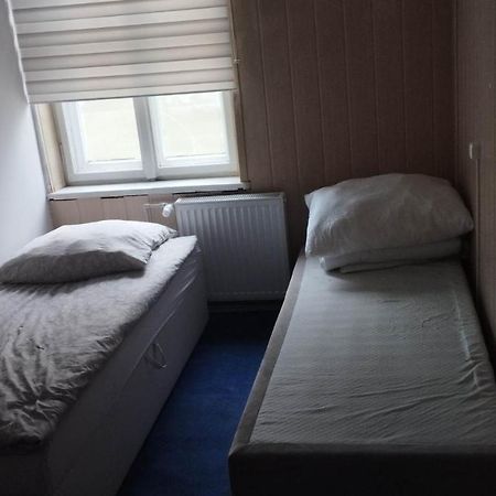 Sagittarius Hostel- Pracowniczy Łódź Esterno foto